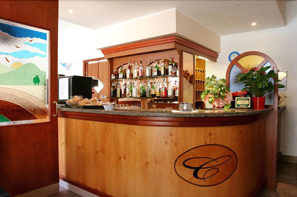 Albergo Carla بونت ساين مارتن المظهر الخارجي الصورة