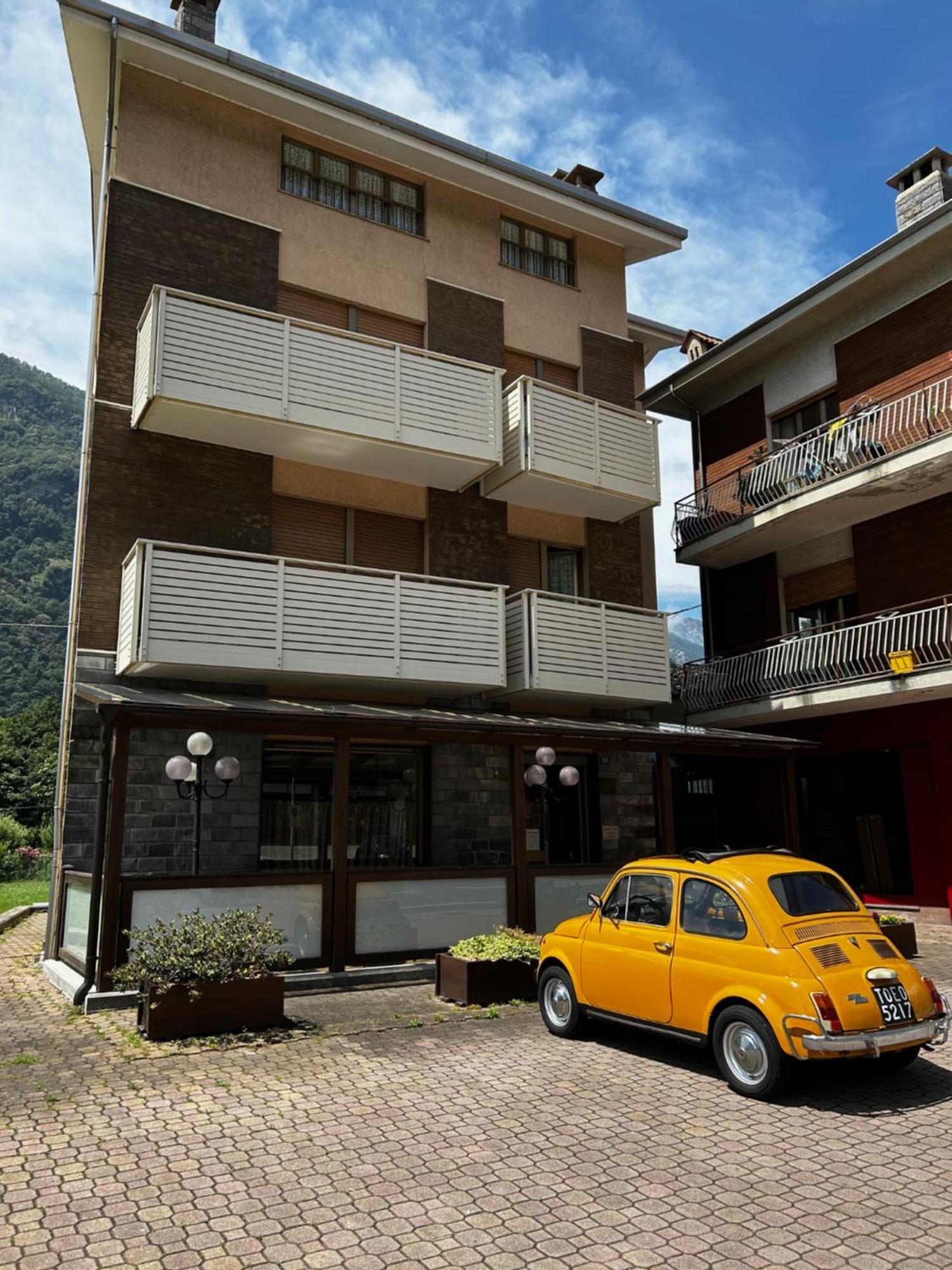 Albergo Carla بونت ساين مارتن المظهر الخارجي الصورة